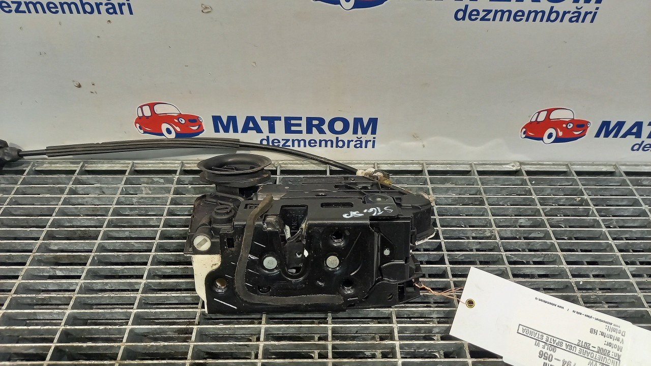 INCUIETOARE USA SPATE STANGA VW GOLF VI - - (2008 2012)