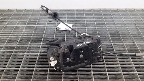 INCUIETOARE USA SPATE STANGA VW POLO - - (2009 2014)