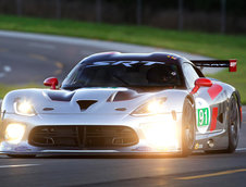 Incursiune in istoria modelului de curse Dodge Viper