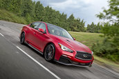 Infiniti Q60 Project Black S si Q50 Eau Rouge