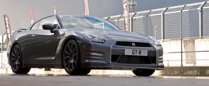 Infiniti vrea un supercar bazat pe Nissan GT-R