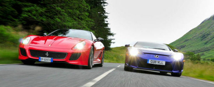 Infruntarea titanilor: Ferrari 599 GTO versus Lexus LFA