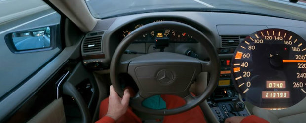 Inginerie germana. S-a filmat cu peste 200 km/h pe Autobahn la volanul unui Mercedes din '97