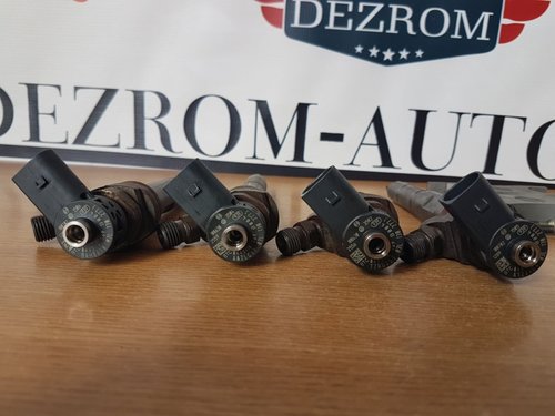 Injectoare 03l130277j 0445110369 audi a4 b8 2.0 tdi cjcb 136 cai