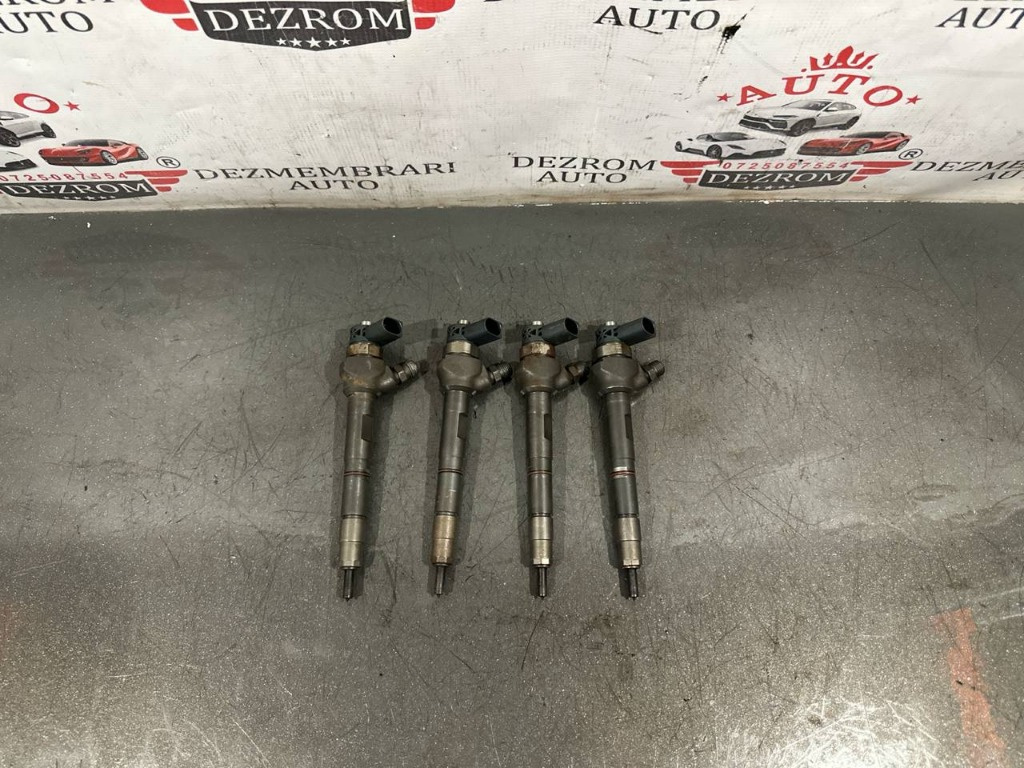 Injectoare 03L130277J VW Caddy III Break (2KB, 2KJ) 2.0 TDI 16V 4motion 140 cai CFHC