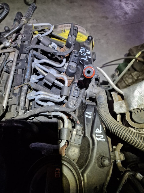 Injectoare 1.6 tdi Vw Audi Skoda Seat CAY cod 03L130277B