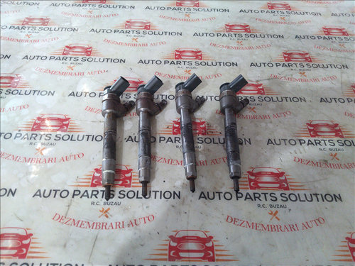 Injectoare 2.0 d MERCEDES BENZ B CLASS an fabr. 2008