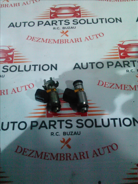 Injectoare ( 2 buc ) VOLKSWAGEN GOLF 4 1.4B 16V