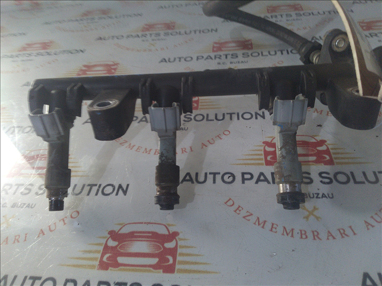 Injectoare ( 3 buc ) CITROEN C1 900 B an fabr. 2009