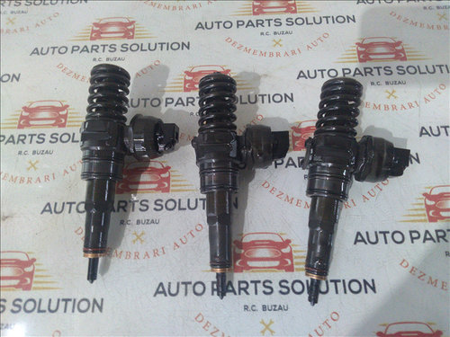 Injectoare ( 3 buc ) SKODA FABIA 2 1.4 TDI an fabr. 2008