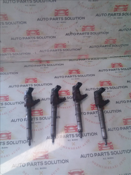 Injectoare (4 buc) FIAT CROMA 1.9 JTD an fabr. 2007