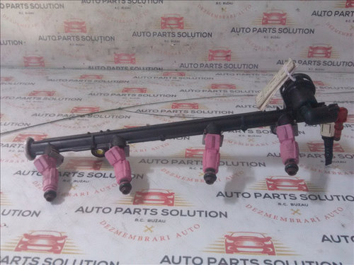 Injectoare (4 buc) FORD FIESTA 1.3 B an fabr 2001