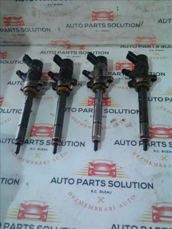 Injectoare (4 buc) FORD FOCUS 2 1.6 tdci an fabr. 2007
