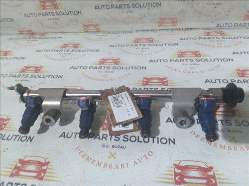 Injectoare ( 4 buc ) HYUNDAI I 30 1.4 B an fabr. 2008