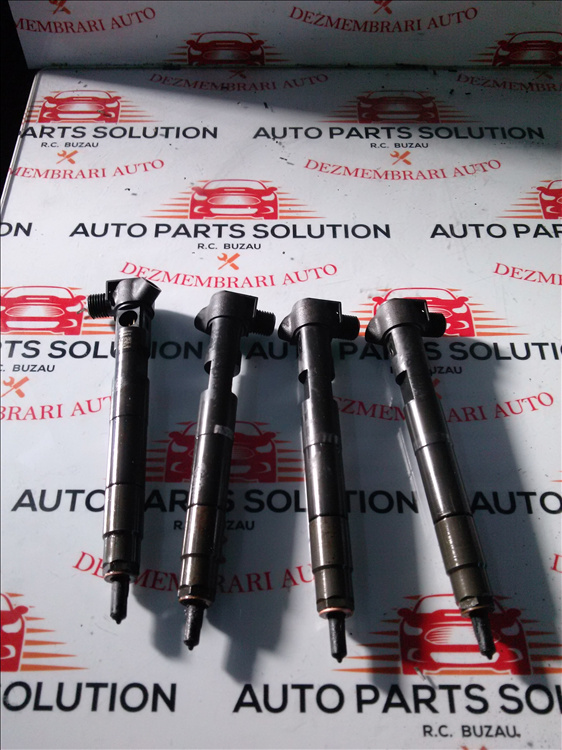 Injectoare ( 4 buc ) MERCEDES E CLASS 2.2 CDI an fabr. 2015
