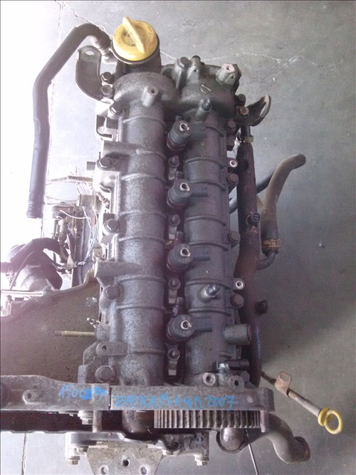 Injectoare ( 4 buc ) OPEL ZAFIRA B 1.9 D an fabr. 2007