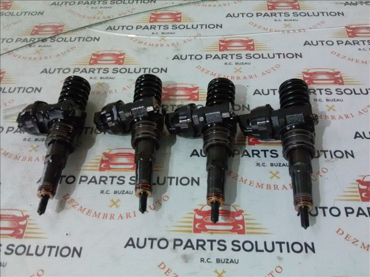 Injectoare (4 buc) SKODA OCTAVIA 2 1.9 TDI