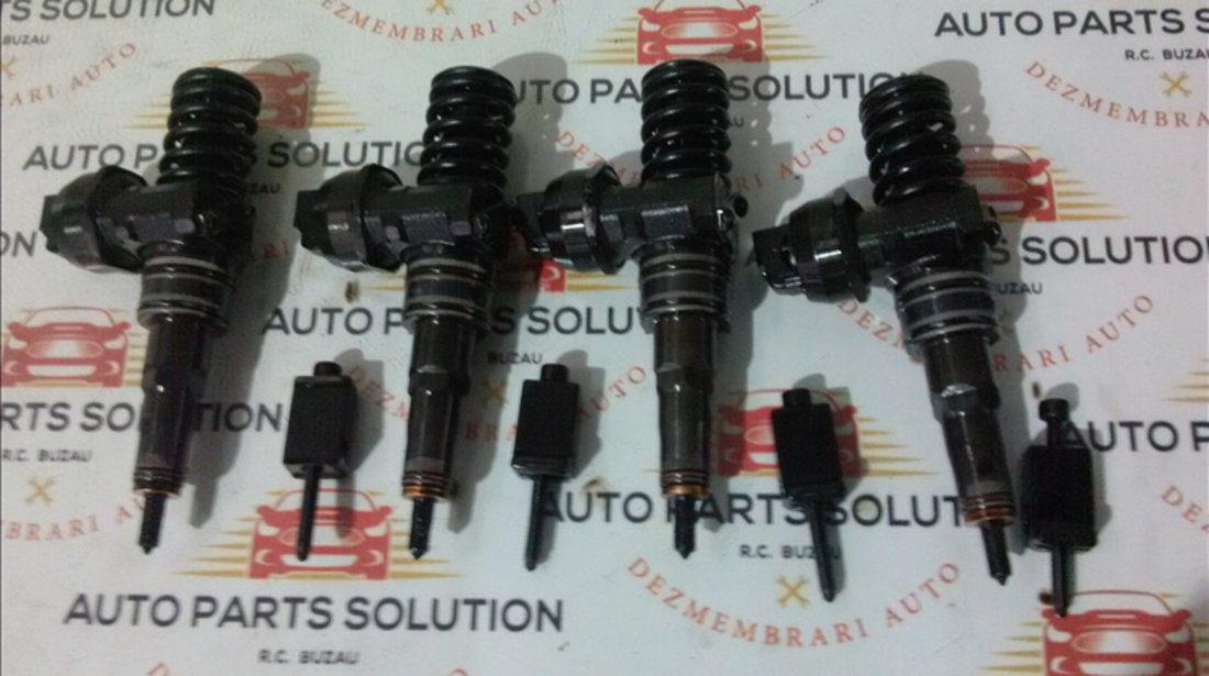 Injectoare (4 buc) VOLKSWAGEN TOURAN 2003-2010