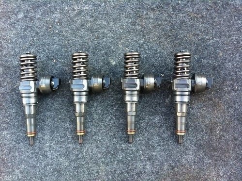 Injectoare Audi A3 1 9 Tdi Bls Cod 03g130073bn