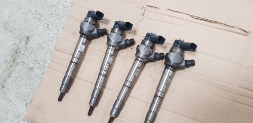 Injectoare AUDI A3 8V 1.6 TDI CRK 2013 2014 2015 2016