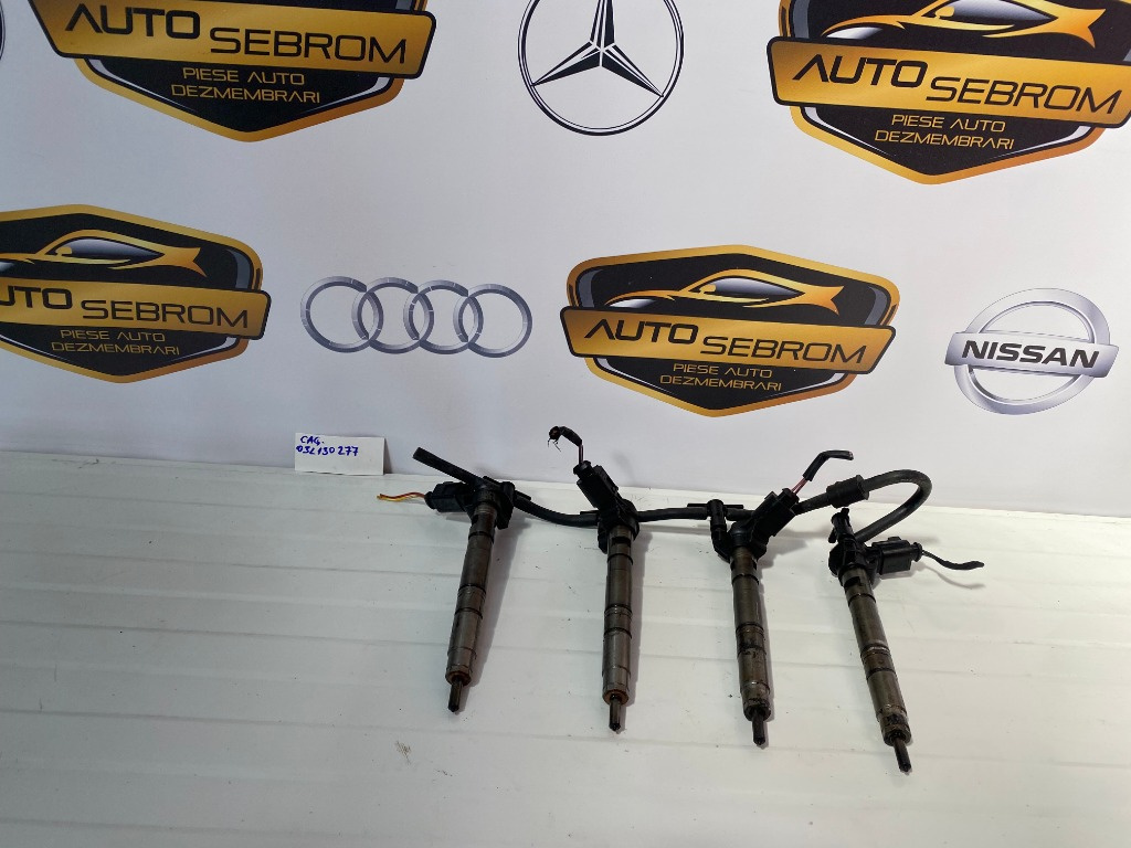 Injectoare Audi A4 B8 cod-03L 130 277