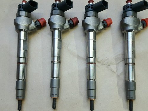 Injectoare audi q3 2.0 tdi cuvb 136 cai cod 04l130277ac 0445110469