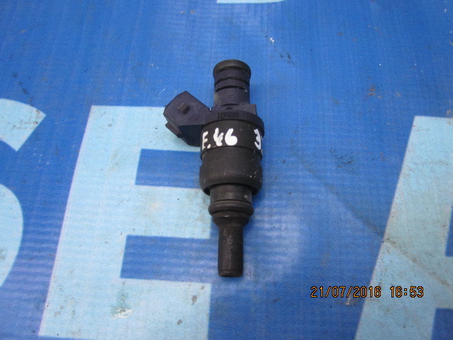 Injectoare BMW E46 :1439800