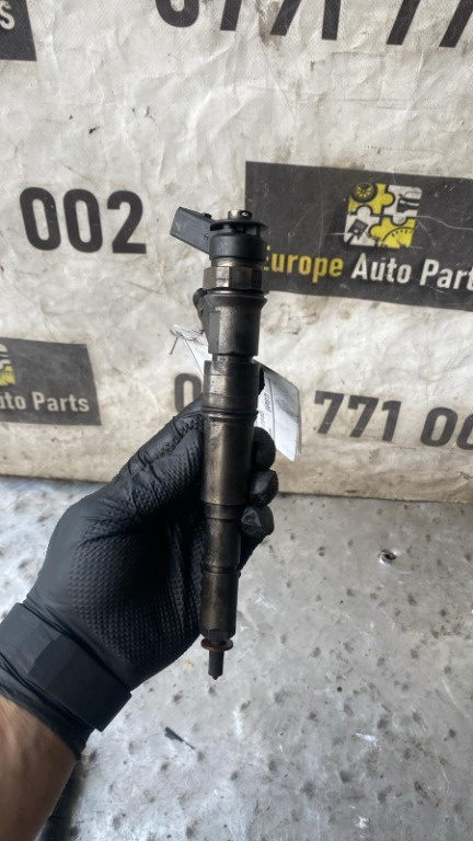 Injectoare BMW seria 3 E46 2.0 D an 2001 cod 7794661 / 0445110131