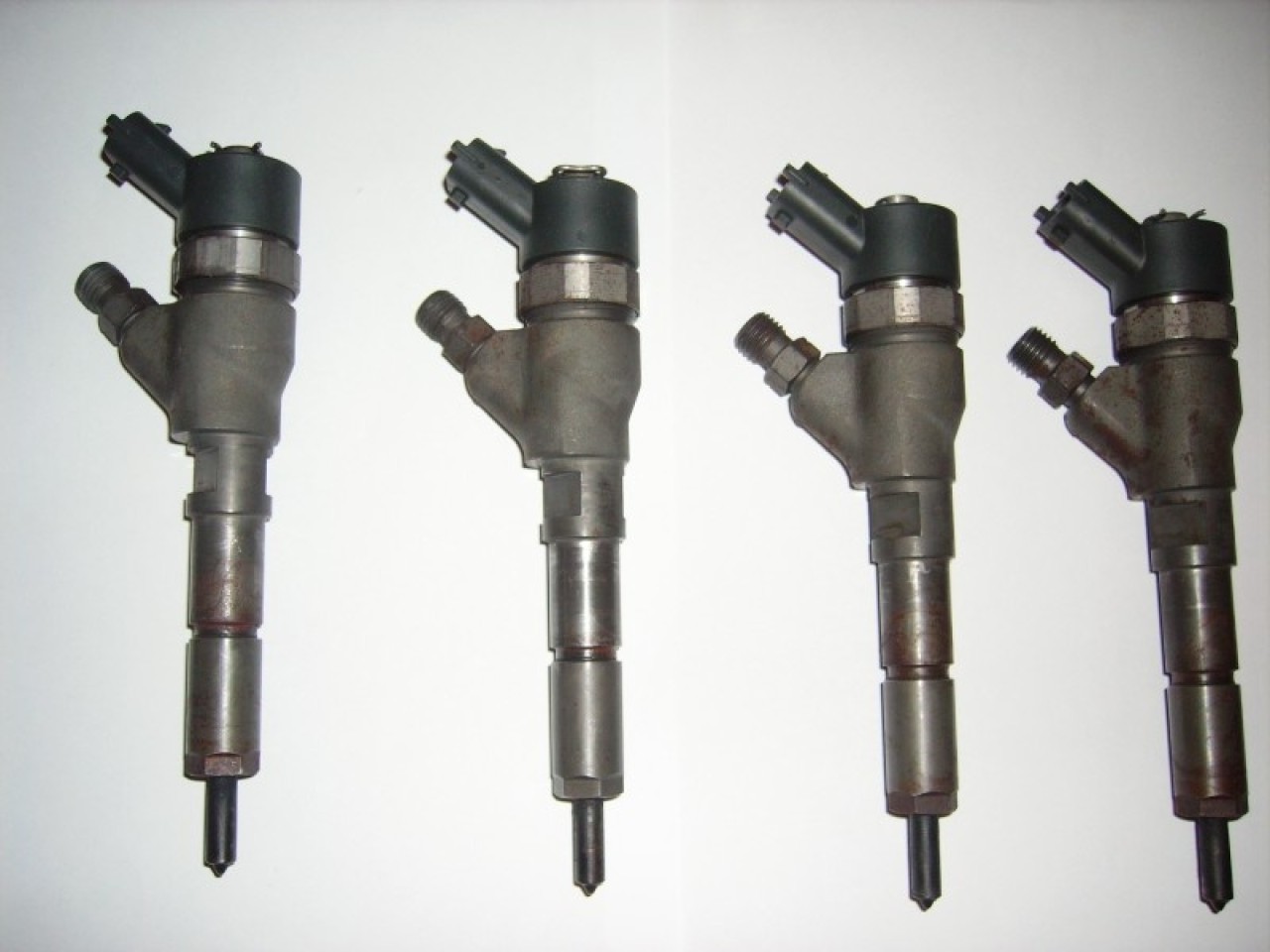 Injectoare Bosch Cod 9637536080 0445110044 Peugeot Citroen 2 0 Hdi