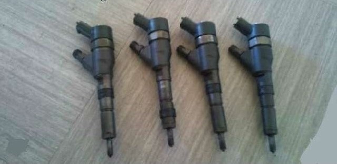 Injectoare Bosch Cod 9641742880 0445110076 Fiat Scudo 2 0 Jtd