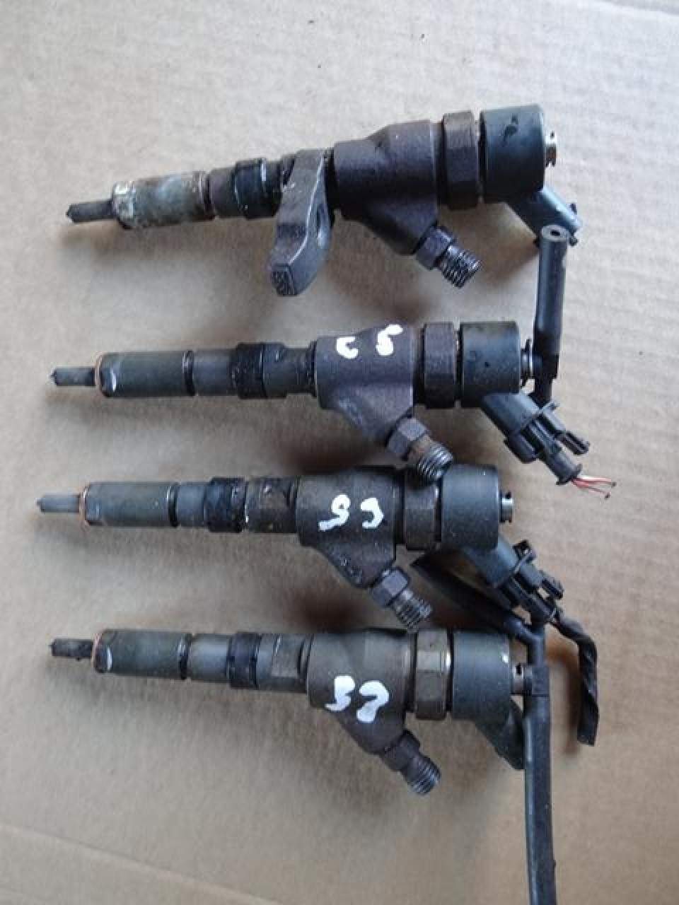 Injectoare Bosch Cod 9641742880 0445110076 Peugeot Boxer 2 2 0 Hdi