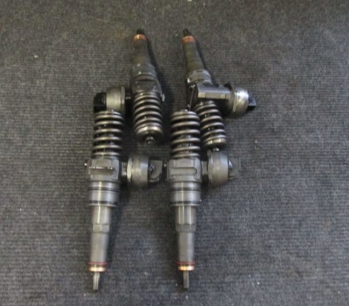 Injectoare cod 038130073ag skoda superb II 1.9 tdi bxe 105 cai