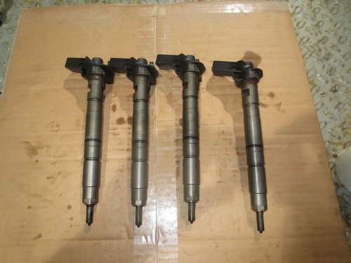 Injectoare cod 03l130277 vw scirocco 2.0 tdi cbbb 170 cai