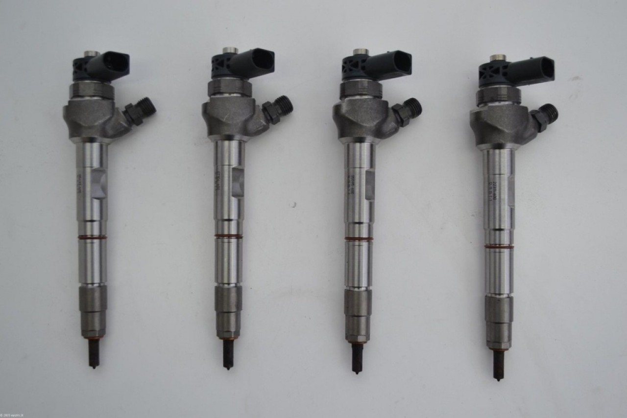 Injectoare cod 0445110469 04l130277ac audi a3 8v1 2.0 tdi crb 150 cai