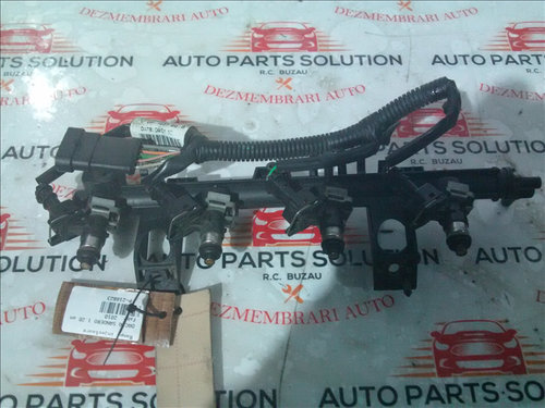 Injectoare DACIA SANDERO 1.2B an fabr. 2010