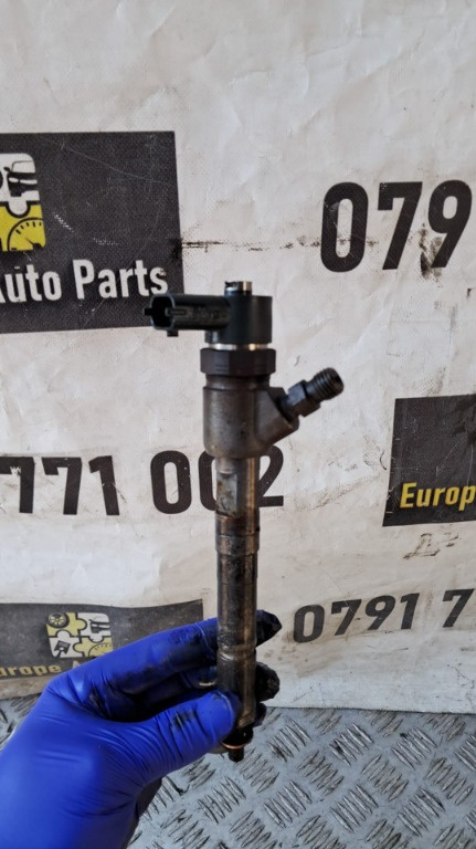 Injectoare Fiat Grande Punto 1.3 D multijet an fab. 2009 cod 0445110183