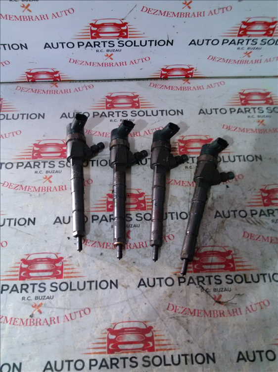 Injectoare FIAT LINEA 1.6 d an fabr. 2014