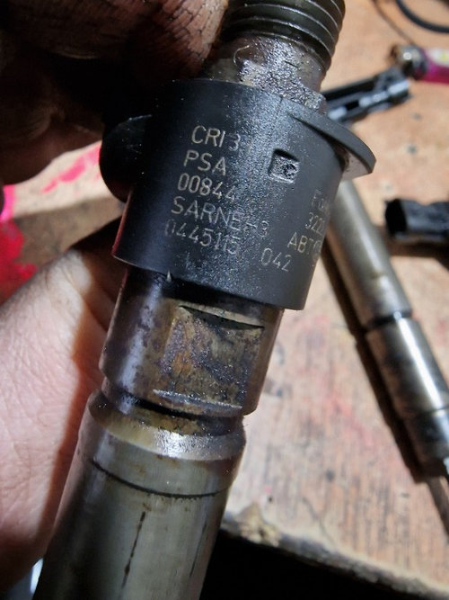 Injectoare Land Rover Freelander 2.2D cod 0445115042