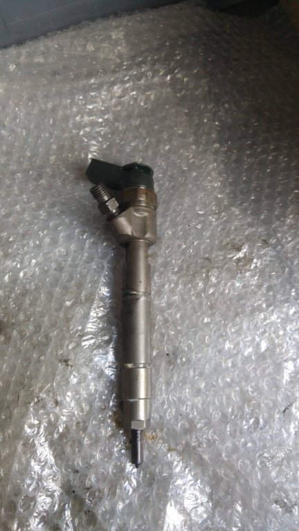 Injectoare mercedes b-class w245 a-class w169 640 a160cdi a180cdi a200cdi 0445110378 a6400701287