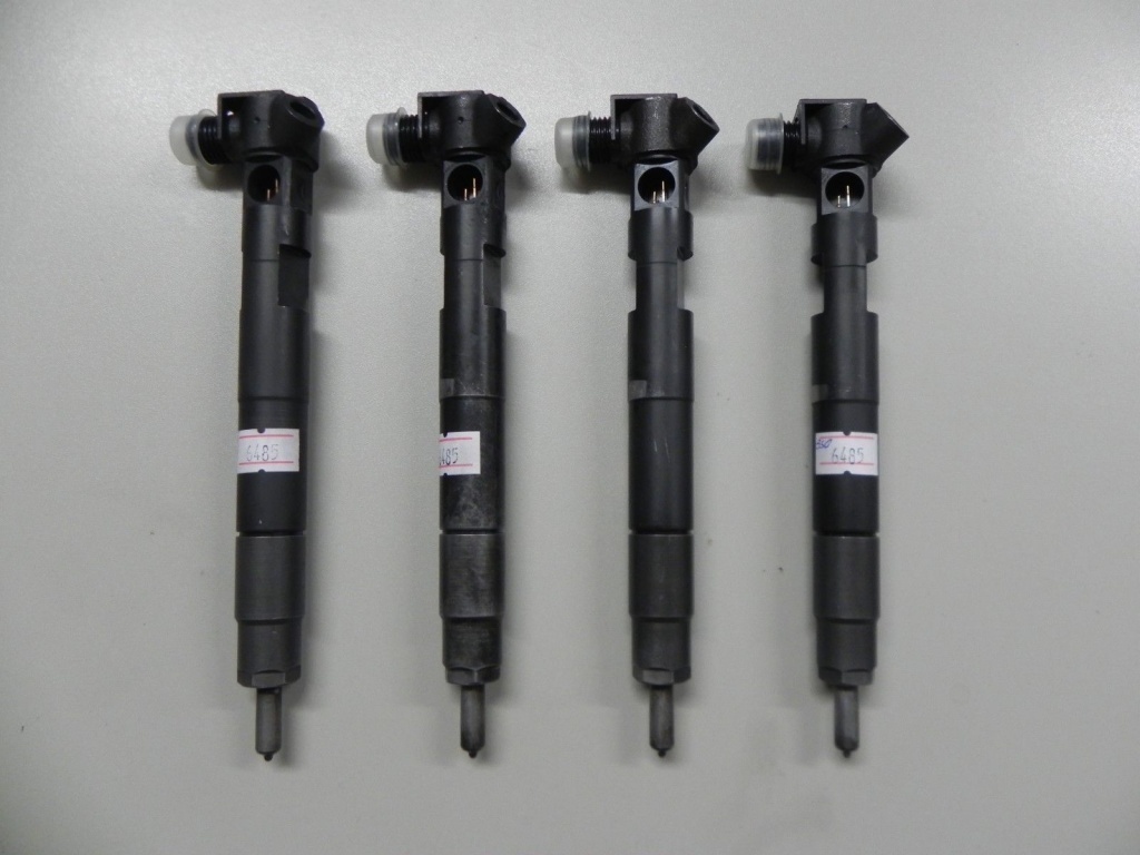 Injectoare Mercedes Sprinter 2.2 Cod A6510700587 A6510704987
