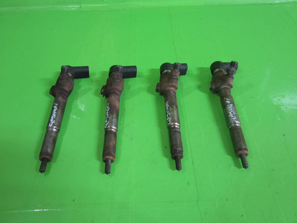 INJECTOARE NISSAN QASHQAI J10 1.5 DCI FAB. 2006 - 2013 ⭐⭐⭐⭐⭐