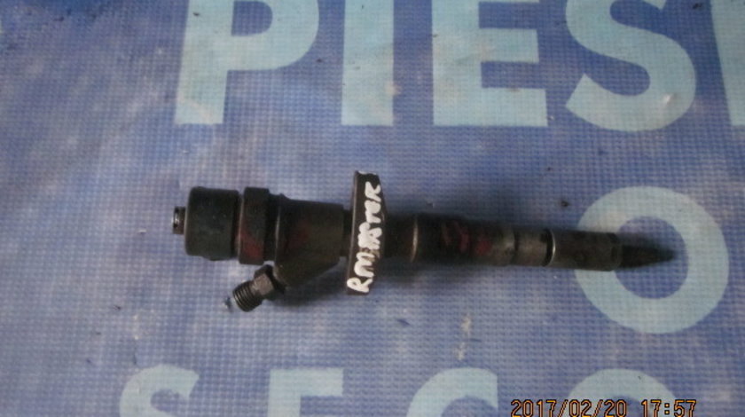 Injectoare Renault Espace 2.2dci 2002: 820010074