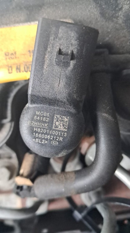 Injectoare Renault Kadjar 1.5 DCI K9K6 an 2013 cod 8201100113 / 166006212R