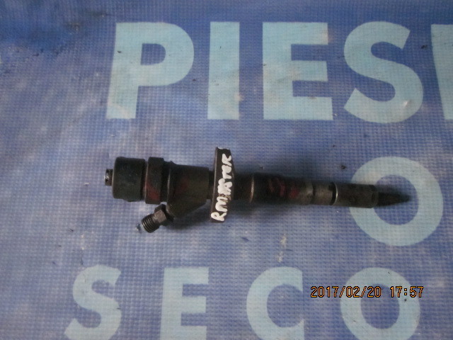 Injectoare Renault Master 2.5dci;8200010074