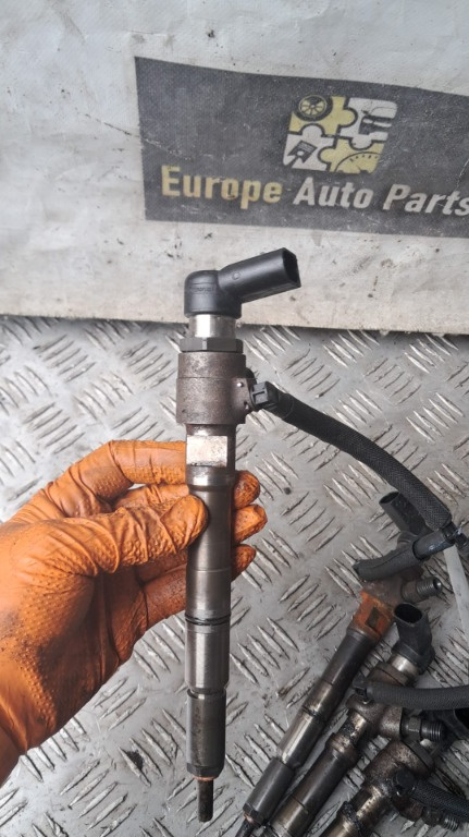Injectoare Seat Leon 1.6 TDI CAY an 2010 cod 03L130277B