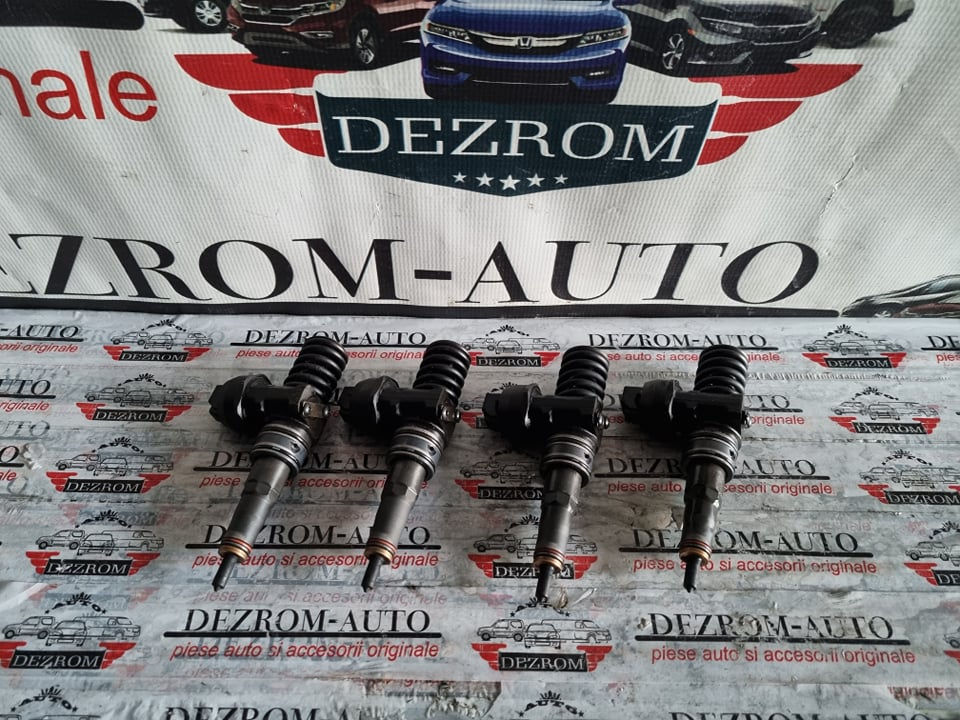 Injectoare Seat Toledo III 2.0 TDI 140 cai motor BMM cod piesa : 038130073BQ