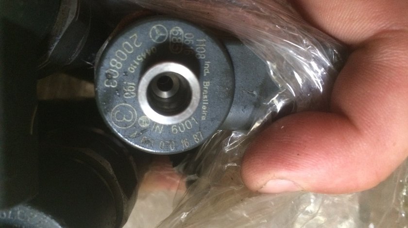 Injectoare Set 4 bucati Mercedes 2.2 CDI an 2000-2006