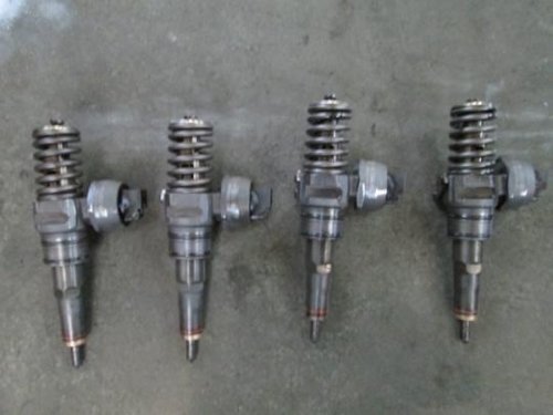 Injectoare skod superb 2.0 tdi bss 140 cai cod 038130073bj