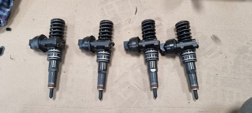 Injectoare Skoda Octavia 2 1.9 Tdi BKC BXE 2006 2007 2008