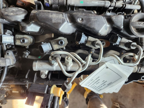 Injectoare Volvo V40 D4204T8 2.0 D 2016 Cod : 31336878